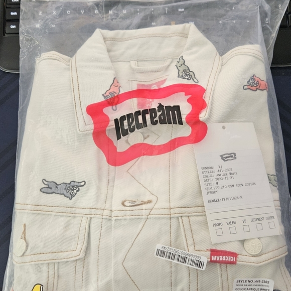 Ice cream Parade Embroidered Trucker Jacket - Picture 2 of 6